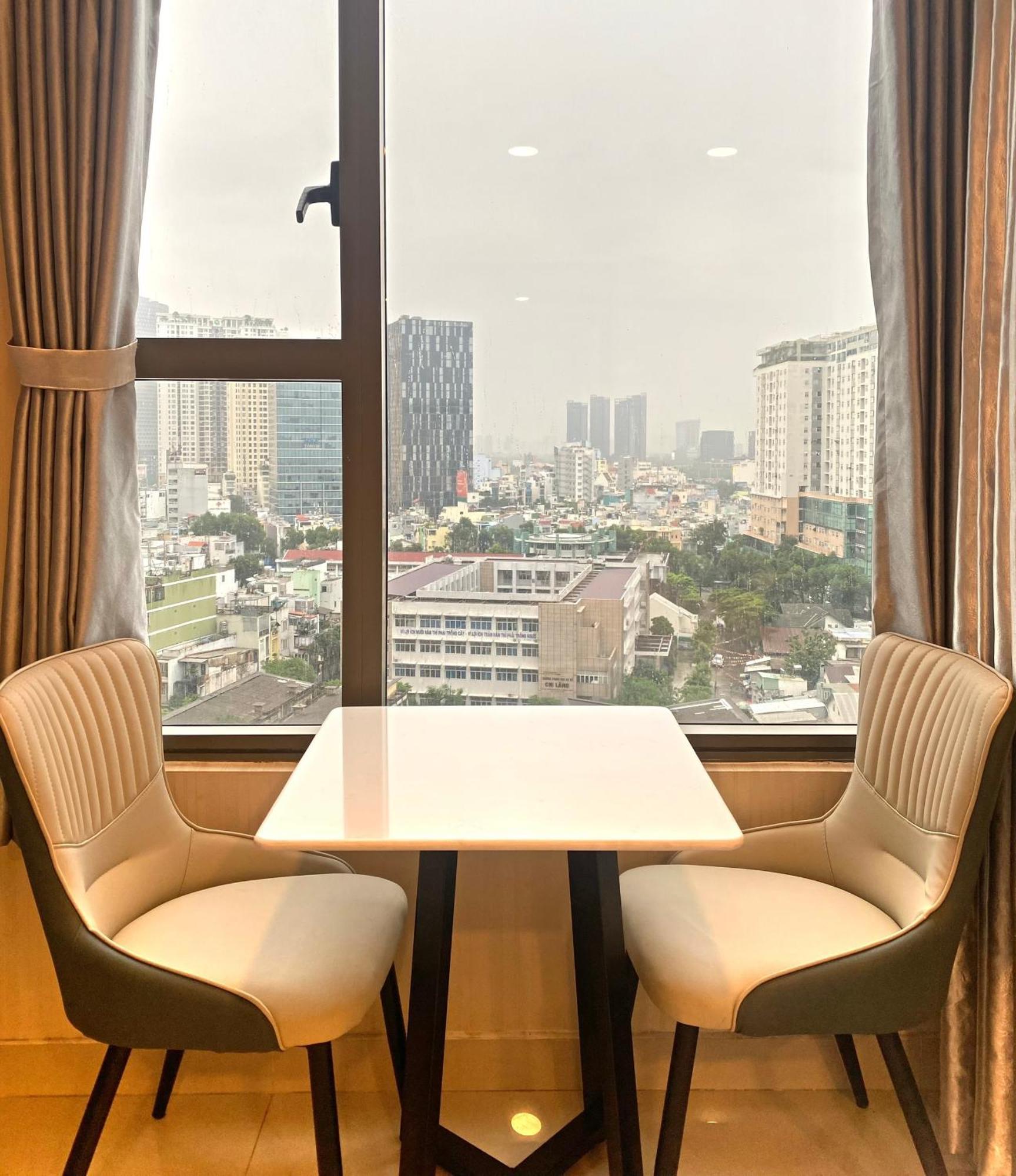 Yourhomes - River Gate Ho-Chi-Minh-Stadt Exterior foto